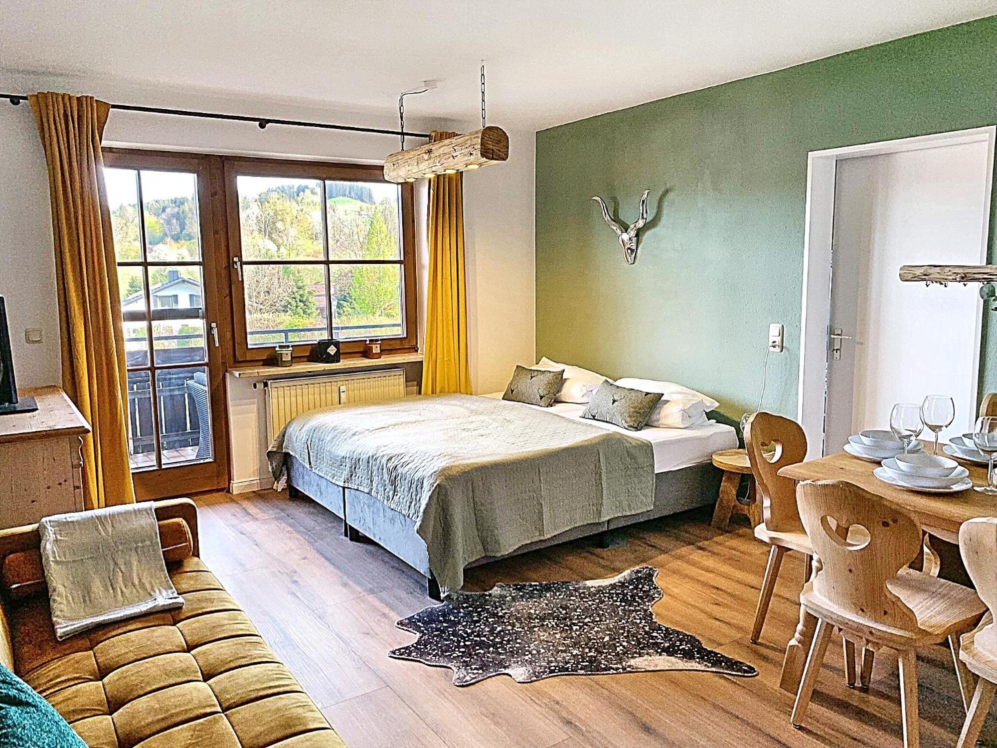 Lindners Hideaways - Bergnest Lodge - Bergblick Fewo 6 Pers Balkon Garten Hund Ski Unterkunft Luftkurort Oberreute Naehe Buchenegger Wasserfaelle Eistobel Bodensee 외부 사진